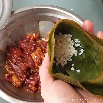 天然碱水粽——稻草灰酱肉粽的做法图解8