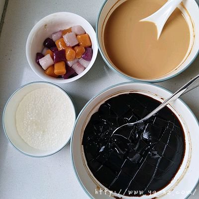 自制仙草奶茶的做法图解10