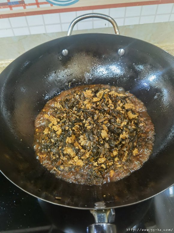 ㊙️梅干菜肉馅包子‼️附梅干菜肉馅做法的做法 步骤4