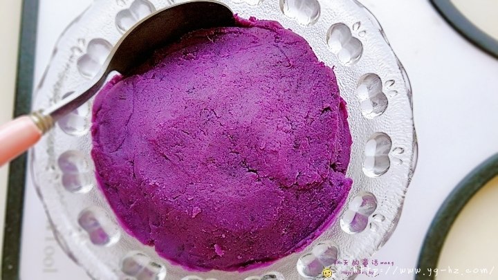 酸奶紫薯泥的做法 步骤2
