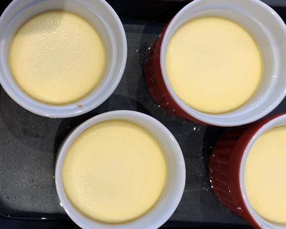 奶油布丁，调试几年，最成功零技术的配方的做法 步骤6