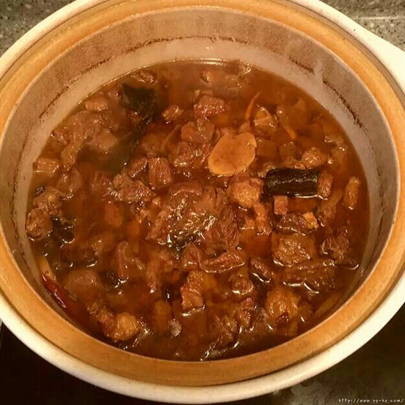 超级美味的砂锅炖牛肉的做法 步骤8