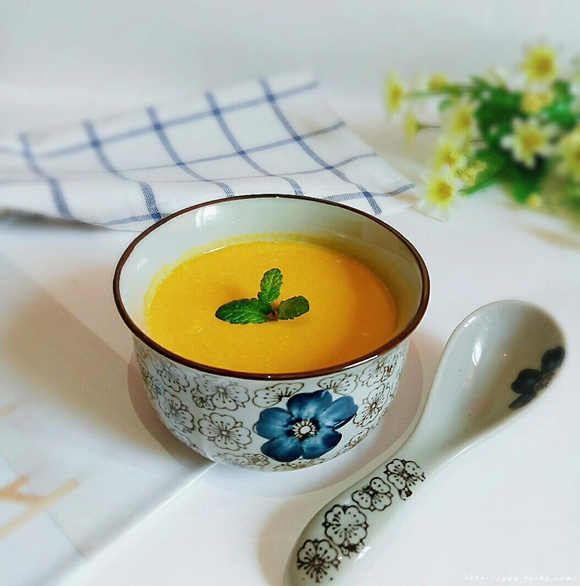 南瓜牛奶甜汤的做法
