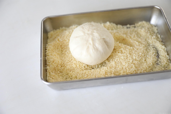 玉米火腿沙拉包，冷藏发酵流程示范的做法 步骤16