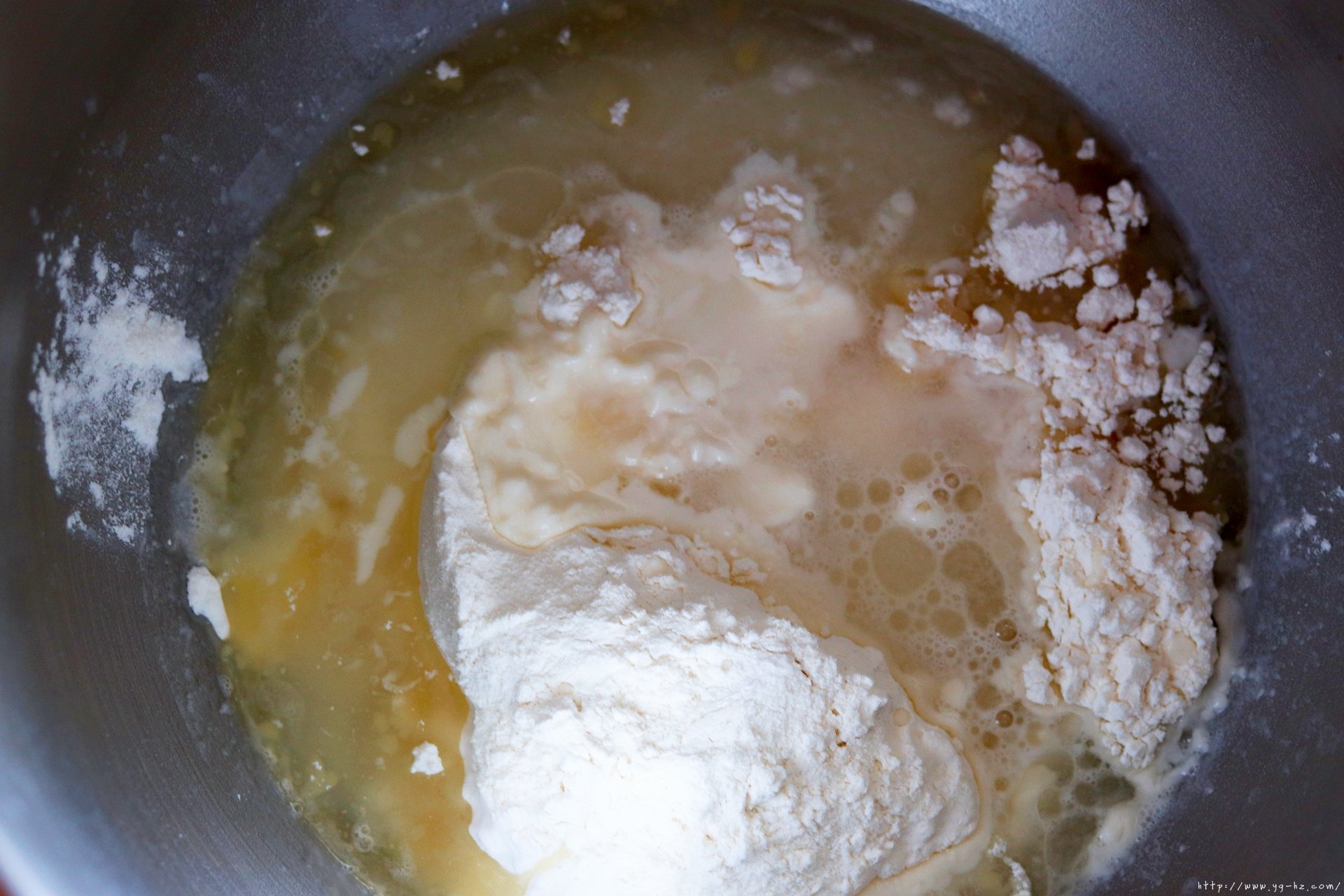 椒盐油酥肉火烧（原创）的做法 步骤1