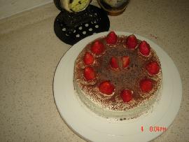 8寸裱花草莓巧克力生日蛋糕~
