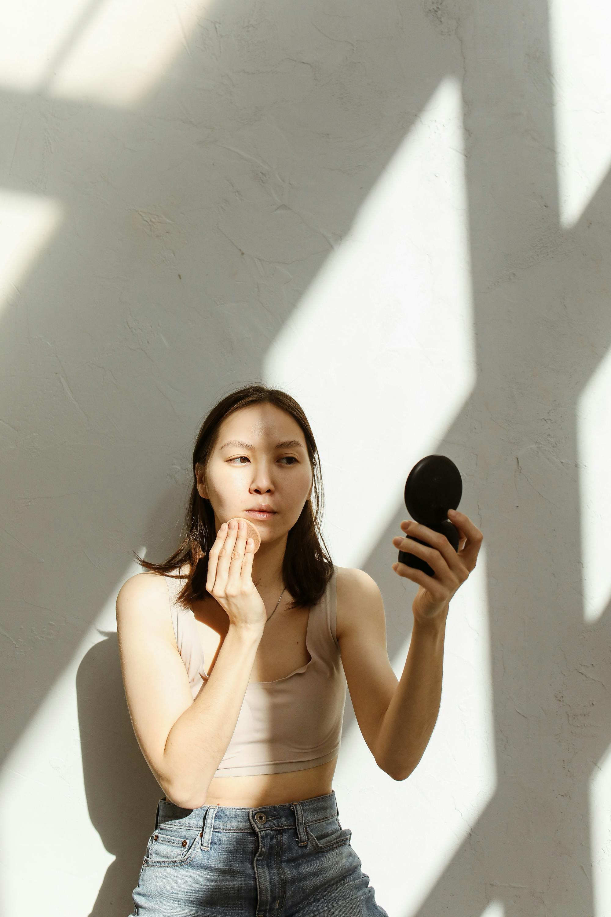 热播榜第 3 名海报：断桥来电